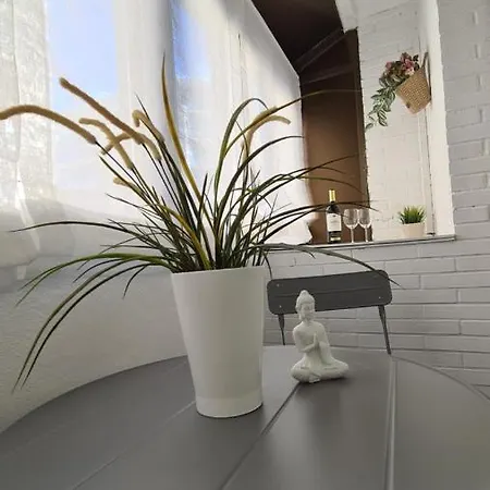 Apartment Vacacional Buyma - Parking Privado -gratuito- Malaga